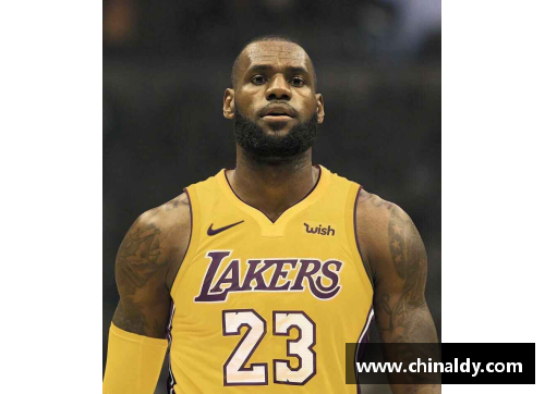 J9集团官方网站詹姆斯因伤缺席下一场比赛，湖人将面临前所未有的考验 - 副本